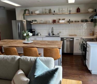 Colfax House | Downtown Heights