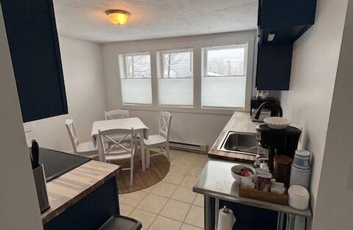 Meredith Condo | Downtown Meredith Hideaway! Lake Winnipesaukee and Lake Waukewan!