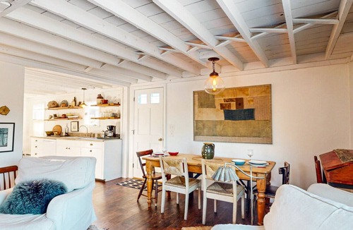 Boothbay Harbor House | Downtown Waterfront Cottage with shoreline sitting room