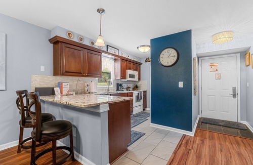 Table Rock Hotel | Dream Weaver 2 Bedroom Condo by RedAwning