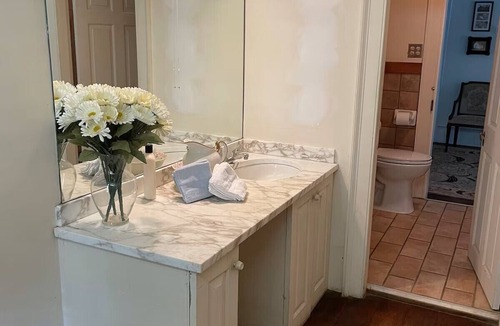 Washington Bed & Breakfast | Dubose room at Chantilly bed & breakfast in charming Washington GA