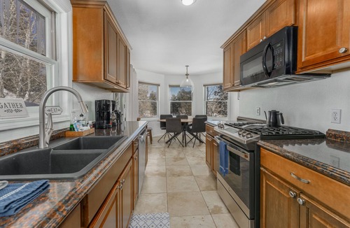 Durango West House | Durango 5BR with mountain views & game room