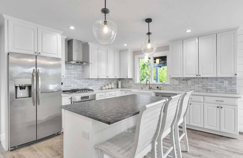 Wareham House | Edgewater Retreat | Oceanfront Home | Heated Pool, Outdoor Kitchen, Fish & Kayak