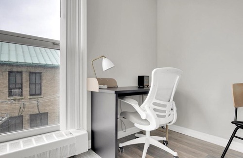 Edgewater Beach Apartment | Edgewater Studio w Gym Deck Lounge nr L CHI-657