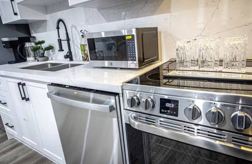 Mount Pleasant House | Elegant Two Bdr. Basement Apartment with Private Entrance