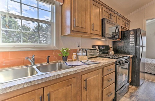 Pleasant Mount Cottage | Elevated Comfort with Radiance and Calm