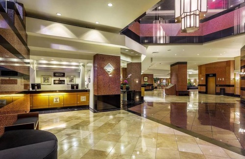 Downtown Honolulu Apartment | Executive Hotel Suite Downtown Free Parking