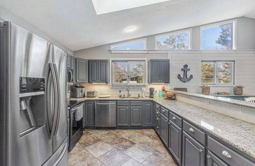 Rehoboth by the Sea House | Experience Classic Dewey Charm at This Coastal Retreat with Hot Tub