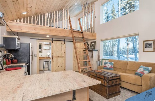 Badger Cabin | Experience Lakeside Cabin Living in North Pole, Alaska!