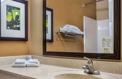 Westborough Hotel | Extended Stay America Suites Boston Westborough Connector Rd