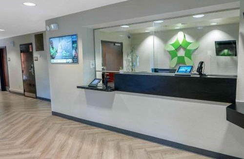 Bethpage Hotel | Extended Stay America Suites - Long Island - Bethpage