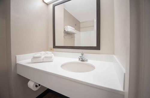 Bethpage Hotel | Extended Stay America Suites Long Island Bethpage