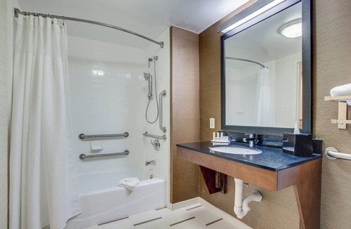 Williston North Hotel | Fairfield Inn by Marriott Burlington Williston