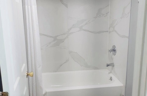 Pennington Bend Hotel | Fiddler's Inn