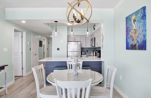 Orange Beach Condo | Fido friendly Beachfront! Toes in the Water & Sand