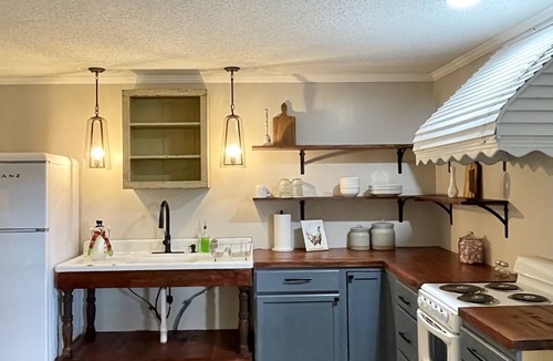 Pitts House | Find rest at Earlene’s Place, you’ll find a cozy place with an eclectic vibe.