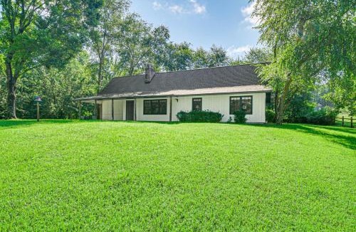 Campobello House | Fire Pit & Views: Campobello Rural Retreat