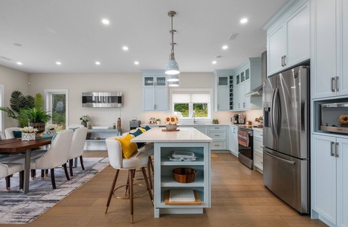 Bayside Villa | Fire & Stone Oceanfront Retreat