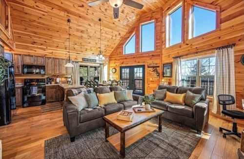 Sevierville Cabin | Firefly Ridge! Pool, Fishing Pond, Hot Tub, Fire Pit!