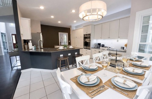 Charlotte House | Firepit EV Charger BBQ Desirable Location