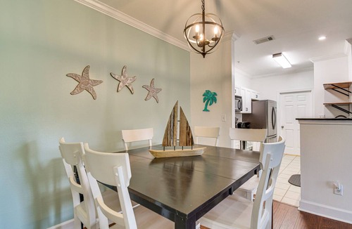 Foley Condo | Foley Condo w/Pool Access: 10 Mi to Gulf Shores!