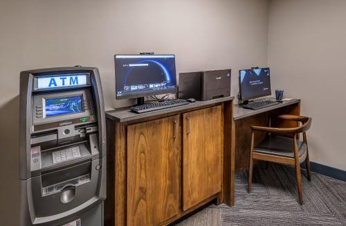 Downtown Anchorage Hotel | Four Points by Sheraton Anchorage Downtown