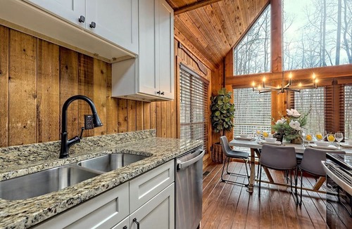 Sautee Nacoochee Cabin | Glamping in this Amazing Waterfront A-Frame with Outdoor Kitchen and Fire-Pit near Helen, GA