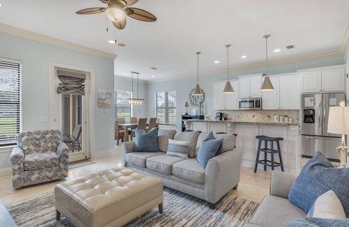 Villa Lago House | Golf Course Views ~ Golf Cart ~ Community Pool