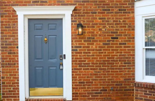 Riverdale House | Gorgeous 2 bed and 2.5 bath Home