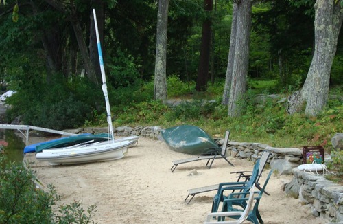 Lyme Center Cottage | Gorgeous Lake Front, Sandy Beach, Spacious Grounds, Family and Pet Friendly