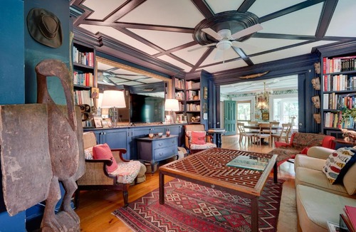 Rupert Villa | Gorgeous Victorian-Style House w/Hilltop Pool!