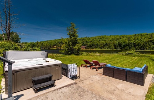 Narrowsburg Cabin | Gorgeous Waterfront w/Hot Tub and Game Level