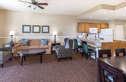 Williamsburg Condo | Governor's Green 3Bed/2Bath Deluxe Unit!
