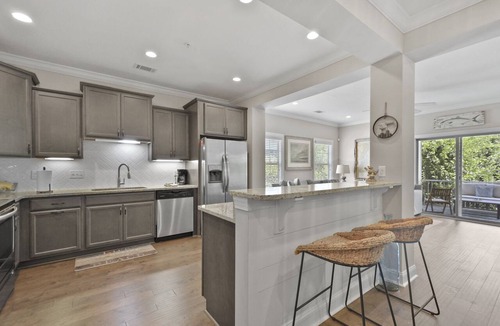 Epworth Acres Condo | Great location. Easy off the island. 2 miles to beaches & pier/village area.