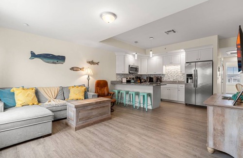 Hampton Condo | Hampton Beach Game House | Private Balcony | Views
