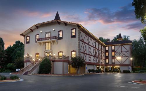 Helen Hotel | Hampton Inn Helen