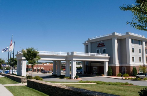 Middletown Hotel | Hampton Inn & Suites Middletown