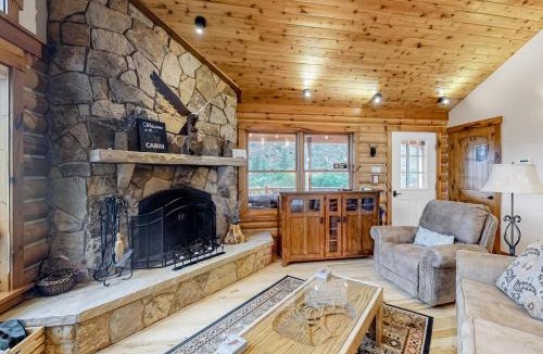 Turtle Lake House | Hawk House