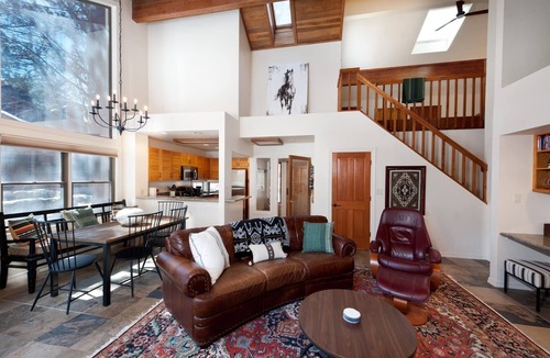 The Ranch House | Hermosa Haven | Red Cliff Views, Garage, 30+ Stay