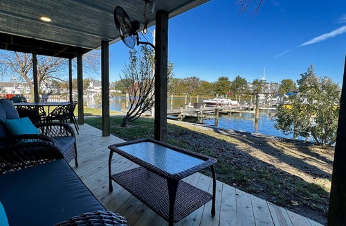 Solomons House | Heron's Nest - Back Creek Villa Covered Deck
