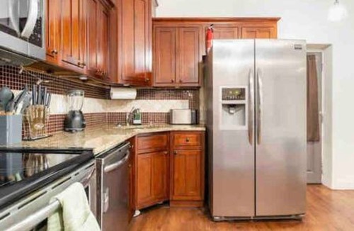 Downtown Baltimore House | Hidden Paradise, 11ppl, 7 mins-harbor Park free