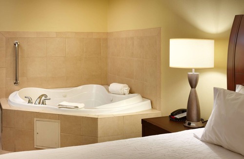Clarksville Hotel | Hilton Garden Inn Clarksville