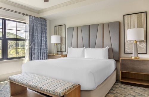Pigeon Forge Hotel | Hilton Vacation Club Mill Springs Lodge Pigeon Forge