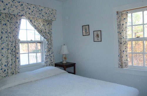 Acworth House | Historic Year-Round Country Retreat: 3-day minimum