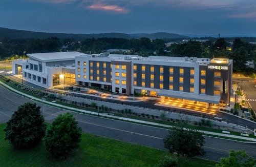 Bristol Hotel | Home2 Suites By Hilton Bristol