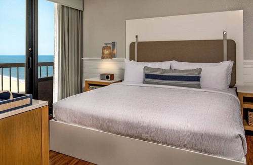 North Ocean City Hotel | Horizon Suite, Ashore Resort & Beach Club, Premier Ocean Views
