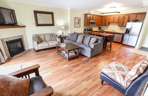 Hunter Condo | Hunter Mtn 3BR Condo | Ski-In/Ski-Out & Spacious