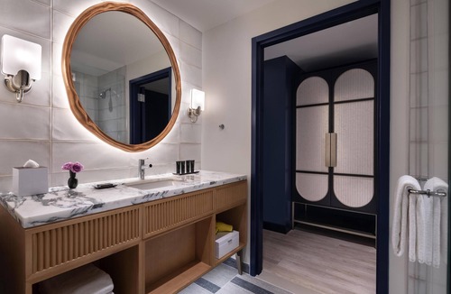 Sobro Hotel | Hyatt Centric Downtown Nashville