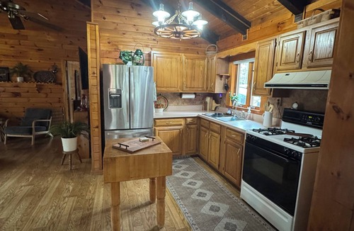 Indian Lake Cabin | Hyde Point Hideaway
