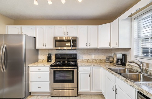 Bristol Condo | IMMACULATE Condo just seconds away from Bristol Motor Speedway